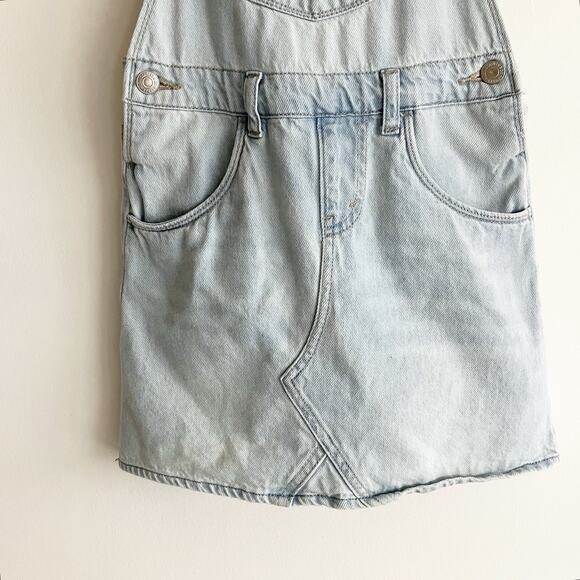 Levi's Skirtall 7 Light Wash Denim Jumper Overall Dress Pockets Blue Jean - Picture 6 of 8